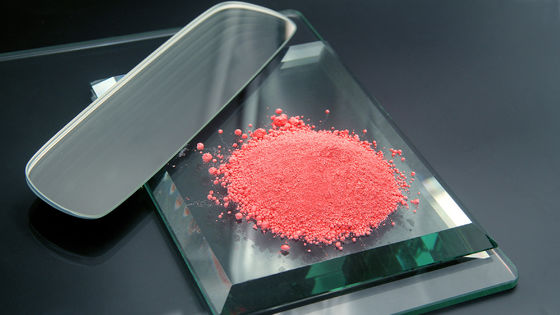 Poudre de polissage de verre pour machine de traitement du verre utilise la couleur rouge