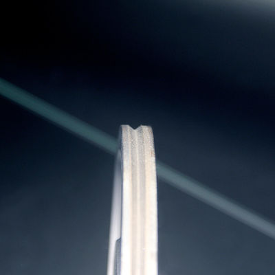 150 V roue de meulage en forme de diamant pour le traitement du verre de haute qualité