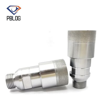 Vente à chaud Fabrication de perceuse à trous en diamants hélicoïdales filetées