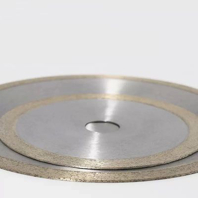 Outil de coupe de verre convivial avec un diamètre de lame de 2 mm
