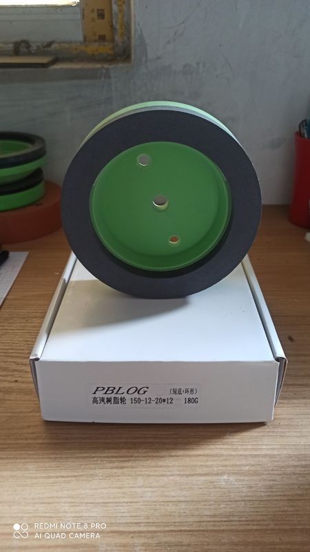 Dureté de la roue de la coupe en résine mince 120#-240# Gravier pour le meulage du verre inférieur à 2800 tours par minute